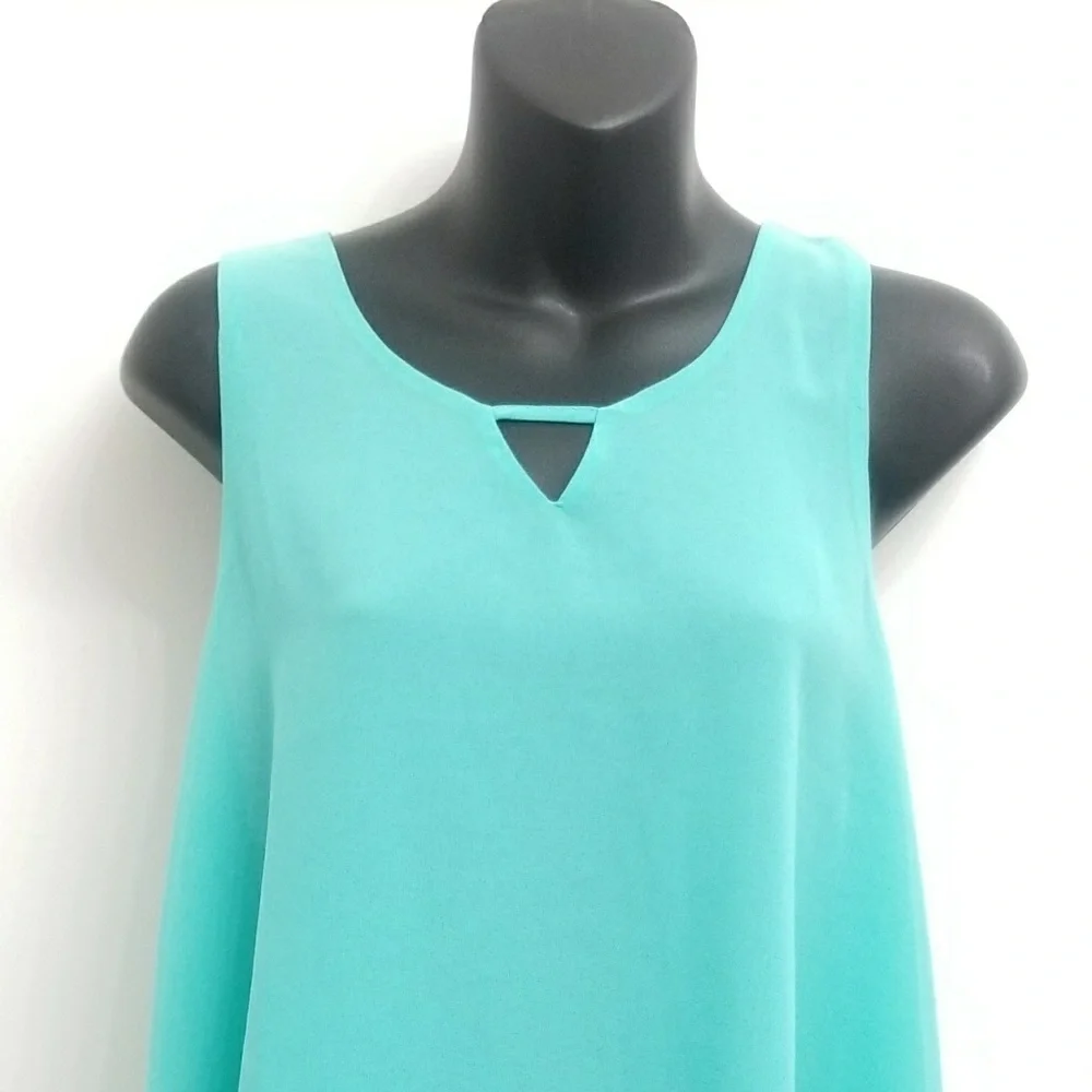 E&M WOMAN TANK TURQUOISE COLOR SZ. LARGE - Picture 1 of 5